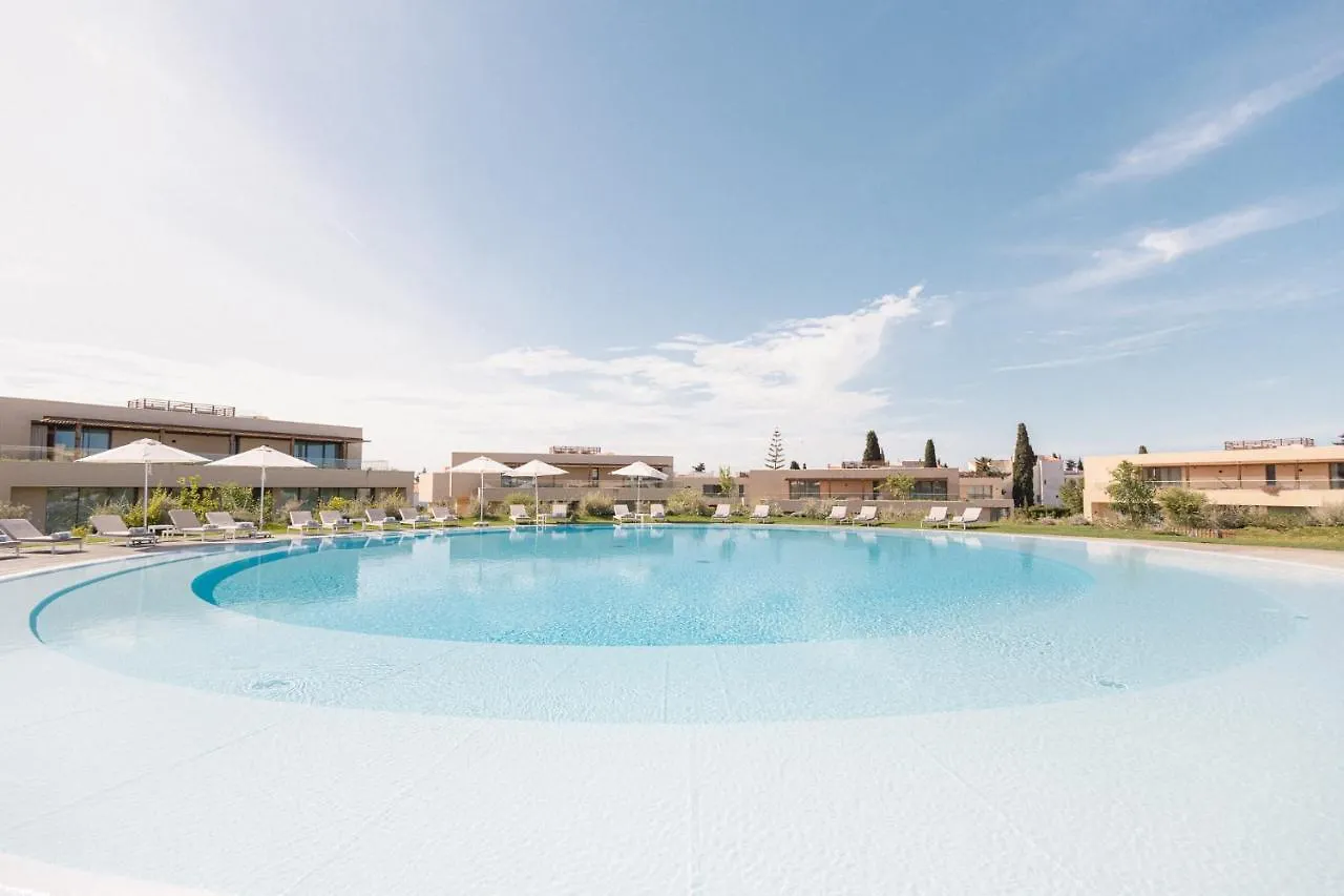 White Shell Beach Villas location