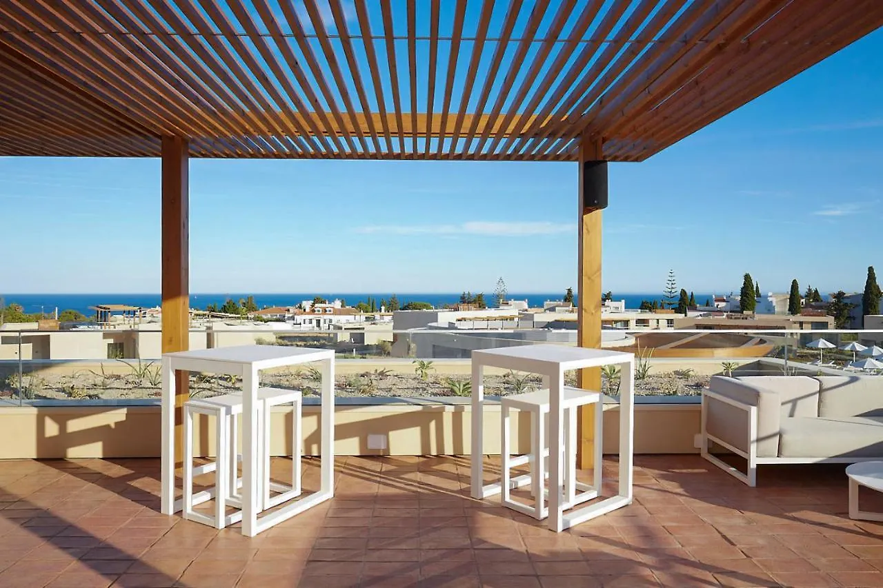 Resort White Shell Beach Villas Porches