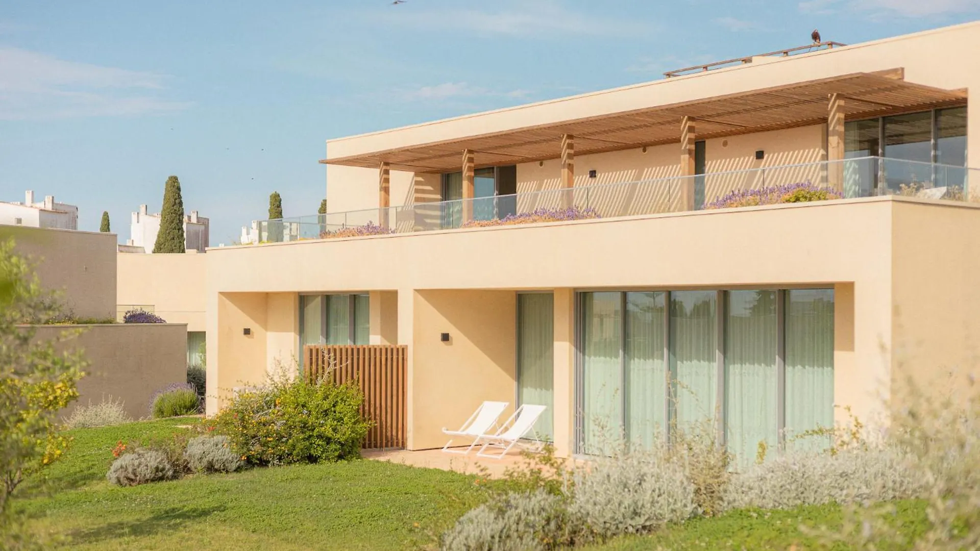 White Shell Beach Villas بورش البرتغال